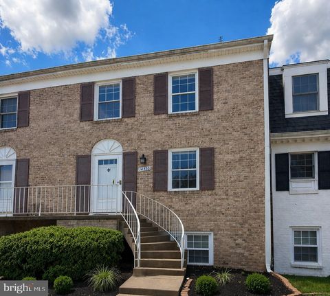 Photo of 14459 Cool Oak Lane #38C, CENTREVILLE, VA 20121 (MLS # VAFX2298678)