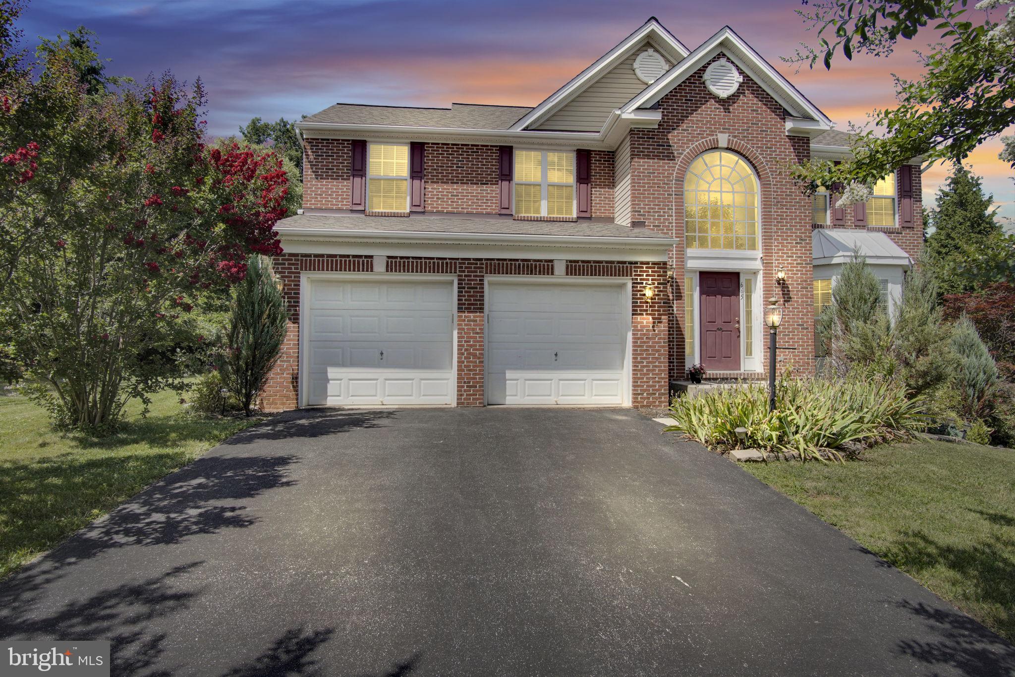 665 CLYDESDALE DRIVE