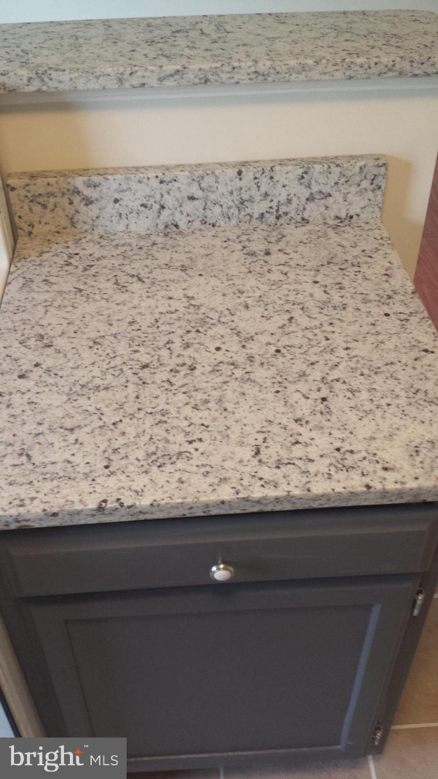 GEORGETOWN  VILLAGE - Residential Lease