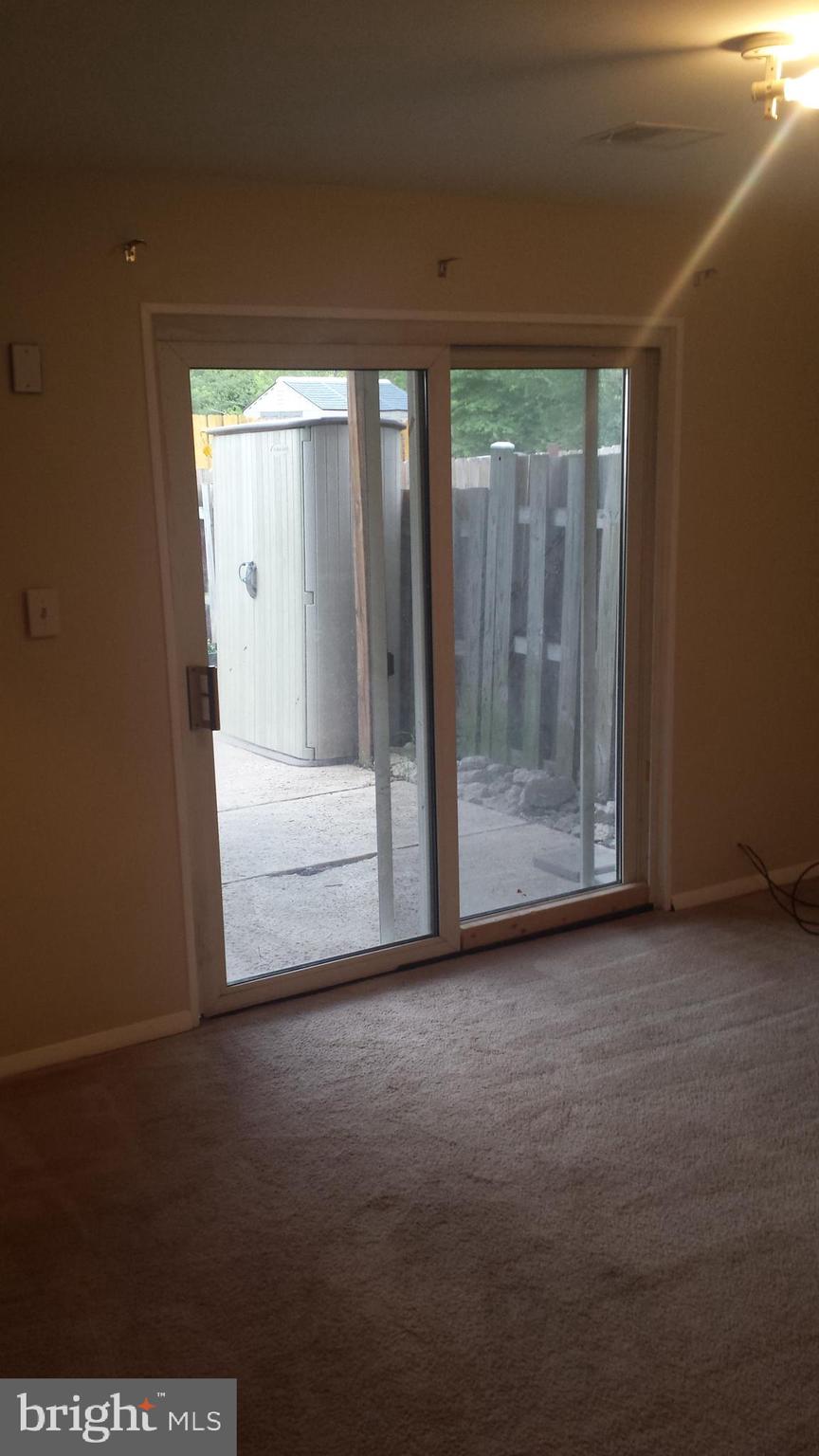 GEORGETOWN  VILLAGE - Residential Lease