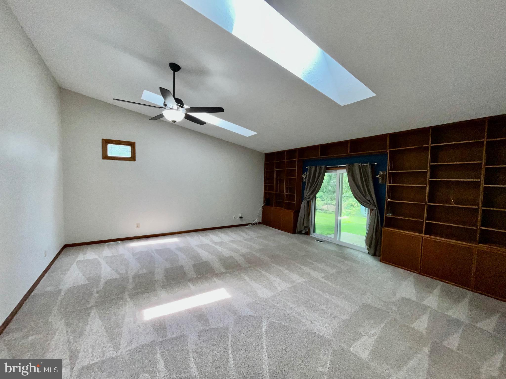2425 COOL SPRING ROAD