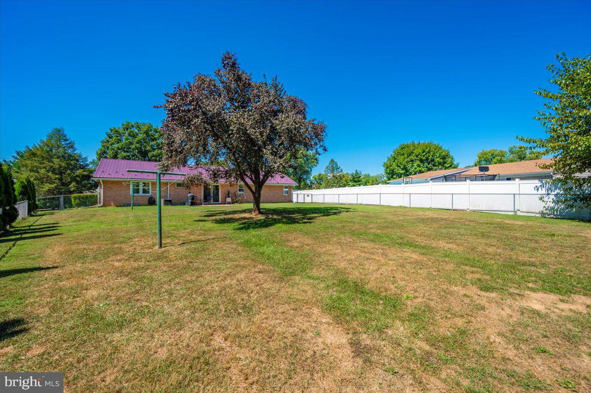 CLOVERTON - Residential