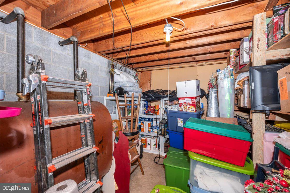 CLOVERTON - Residential