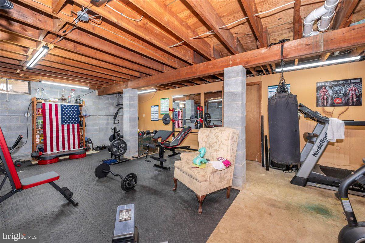 CLOVERTON - Residential