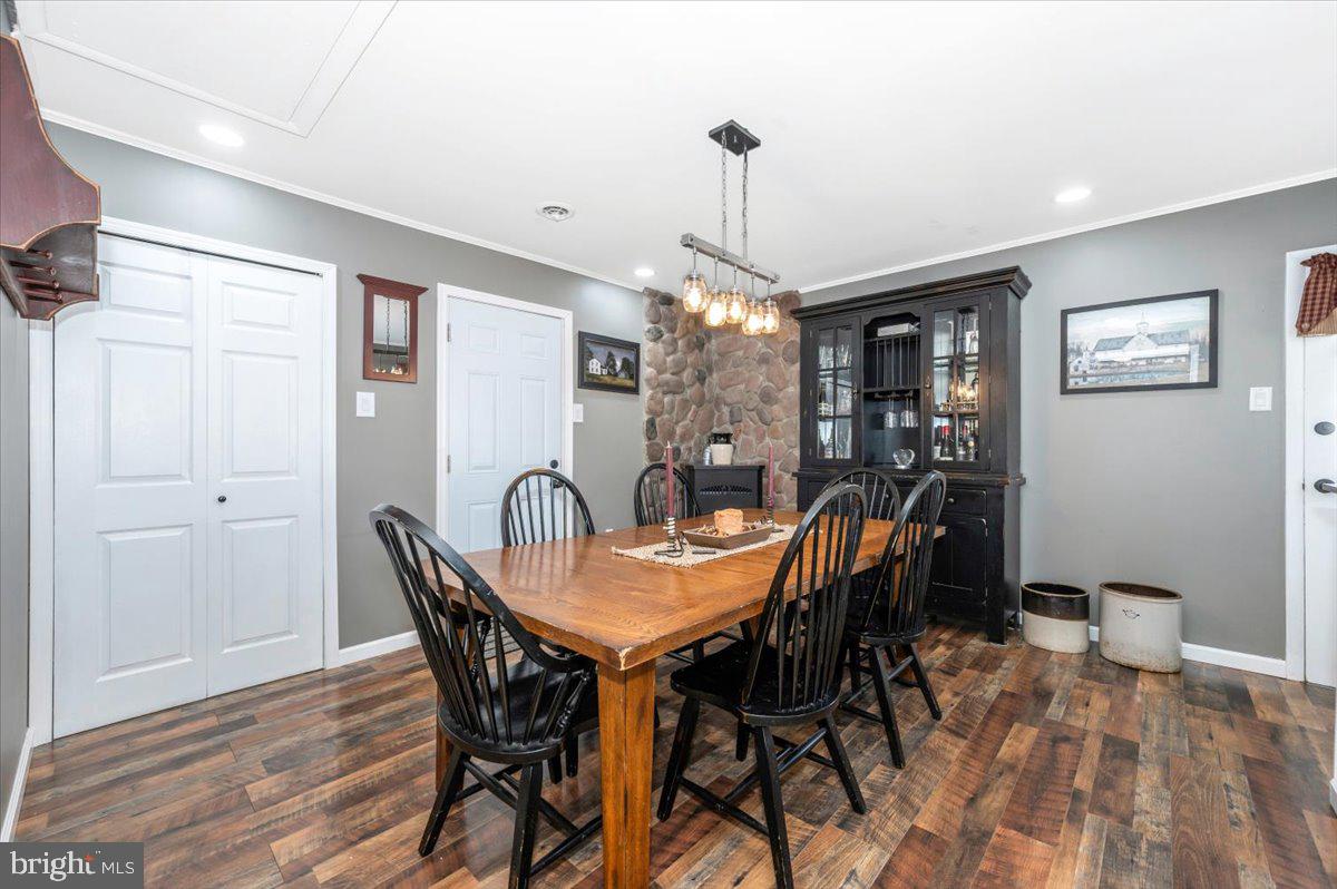 CLOVERTON - Residential