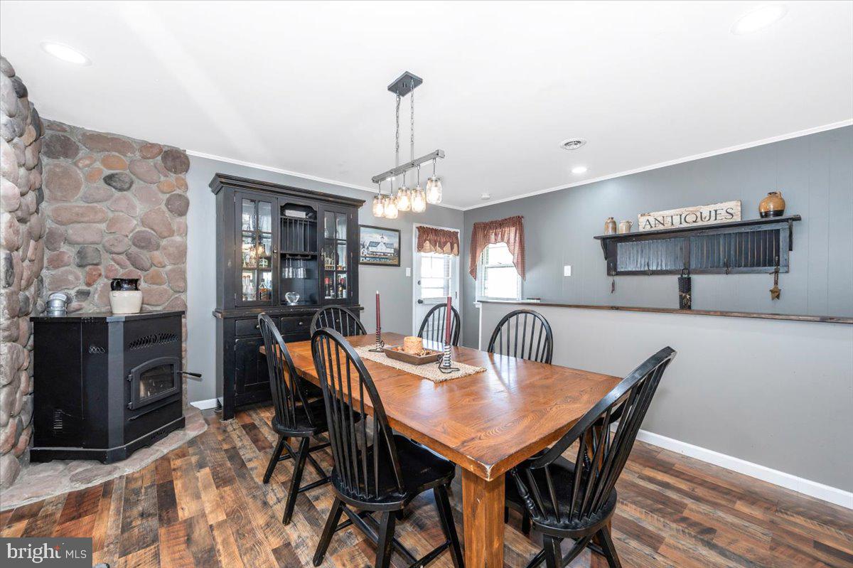 CLOVERTON - Residential