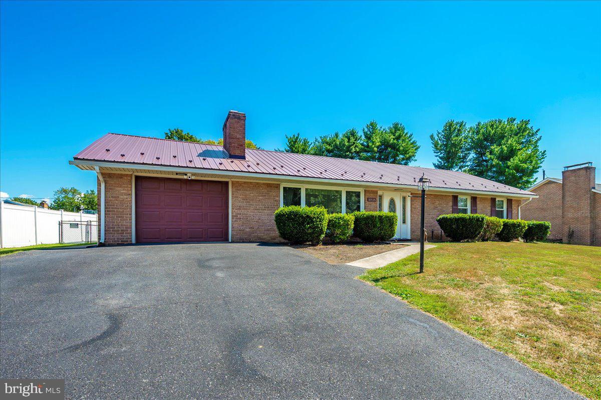 CLOVERTON - Residential