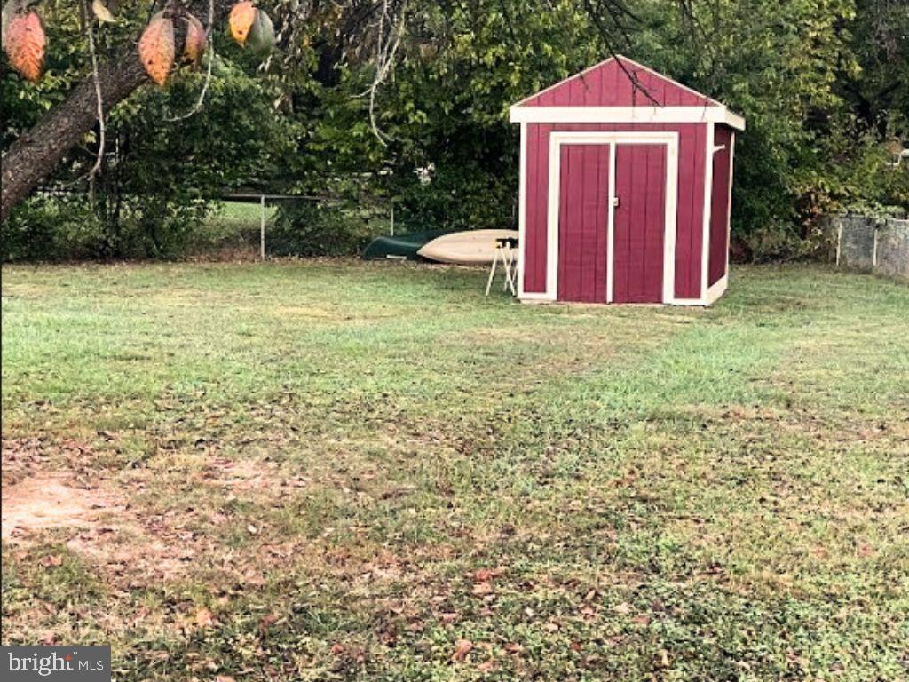 CLOVERTON - Residential