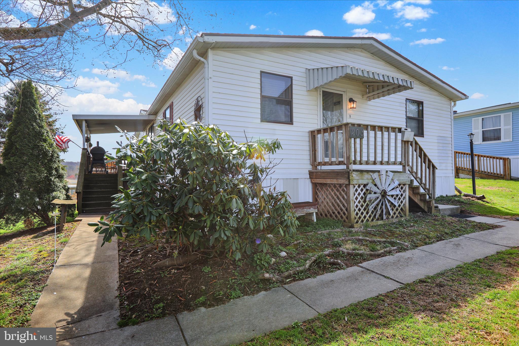 PHEASANT RIDGE - Residential