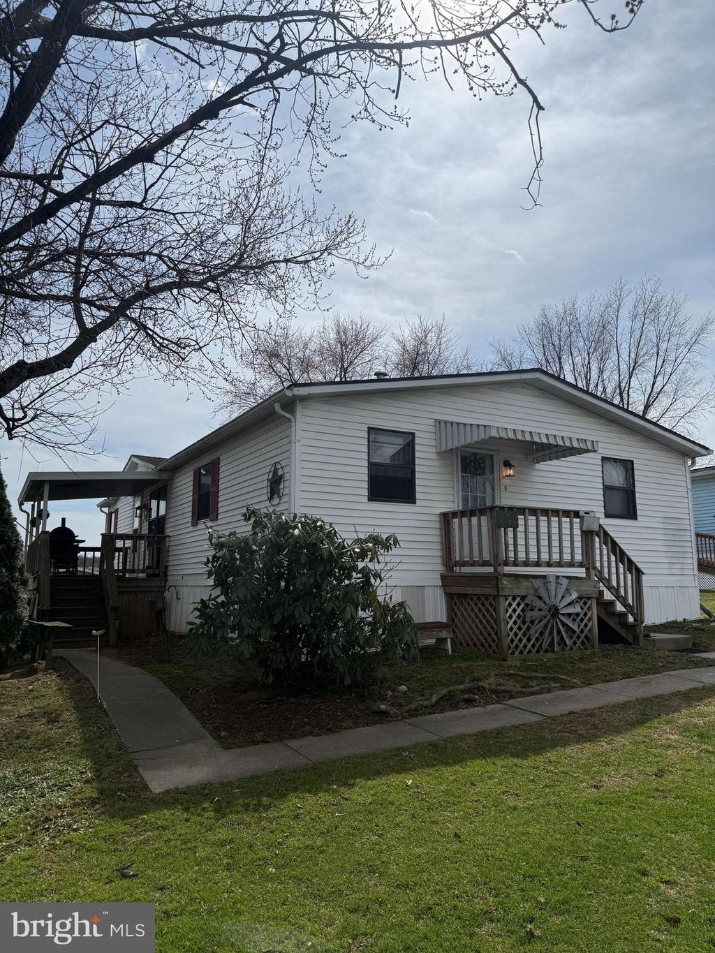 Photo of 203 Greyfield Drive, LANCASTER, PA 17603 (MLS # PALA2084632)