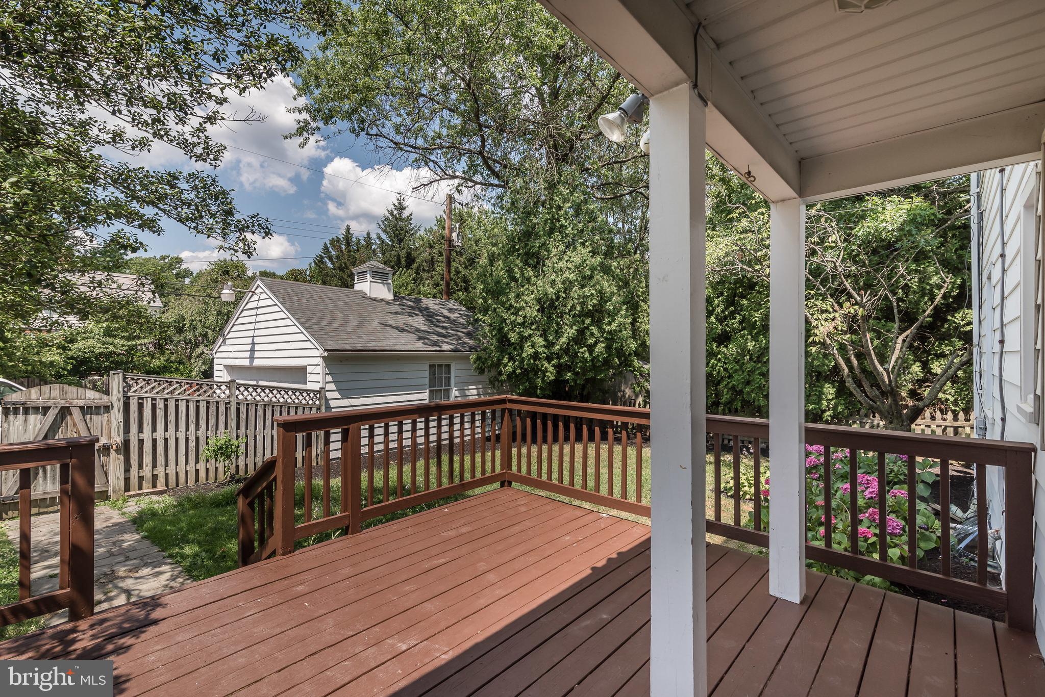 CEDARCROFT HISTORIC DISTRICT - Residential