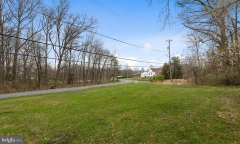 11905 ELLINGTON DRIVE BELTSVILLE MD 20705