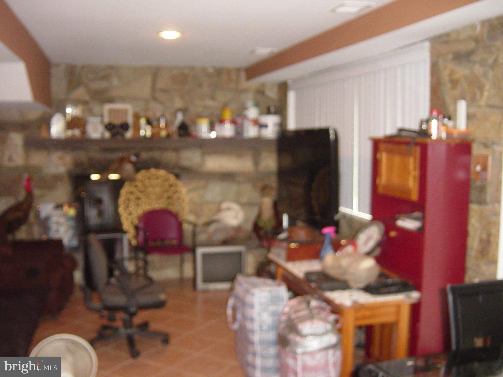 HARTFORD HILLS - Residential