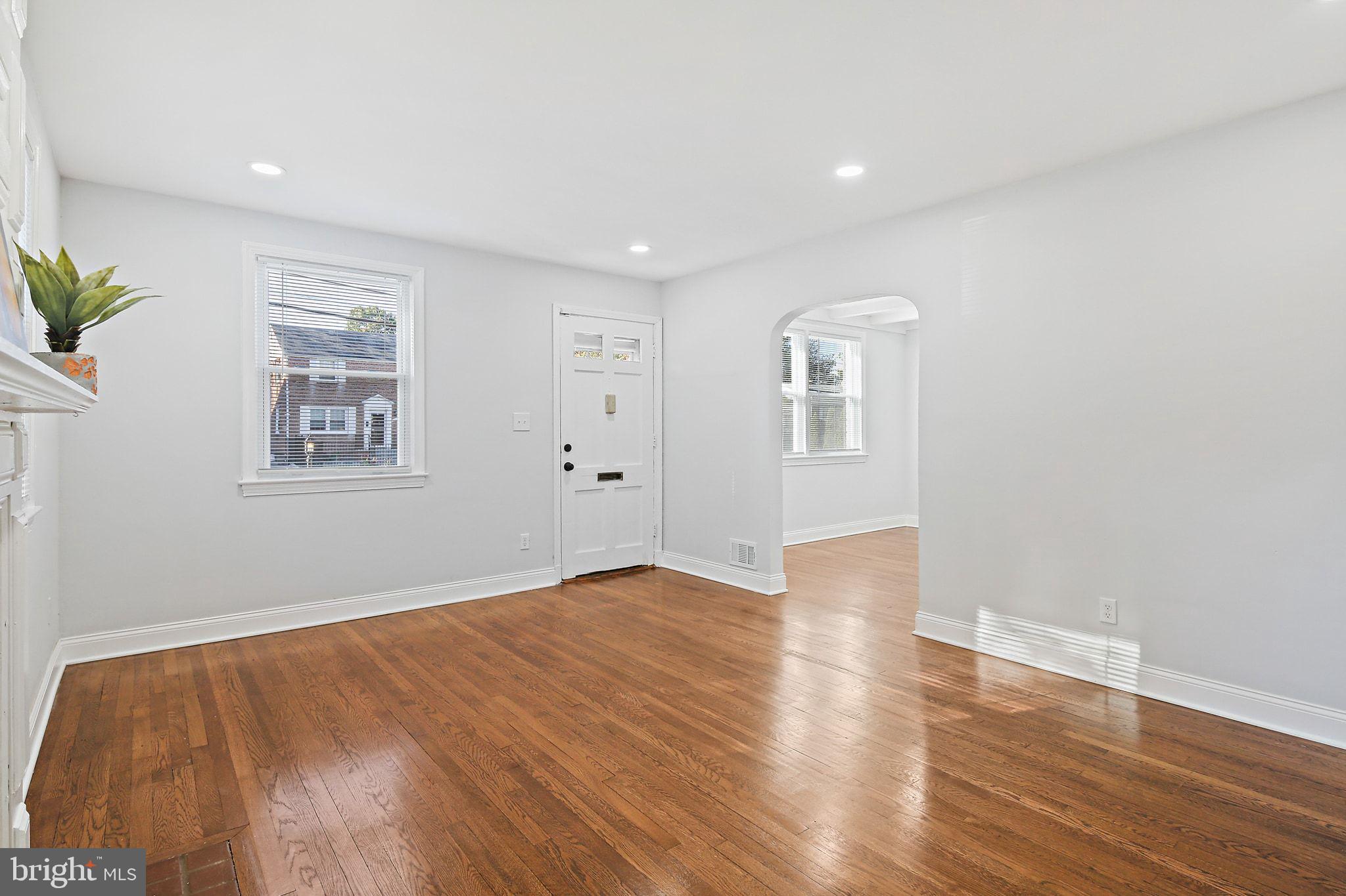 WHEATON  HILLS - Residential