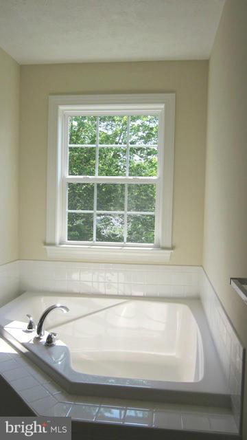 HERITAGE MANOR - Residential