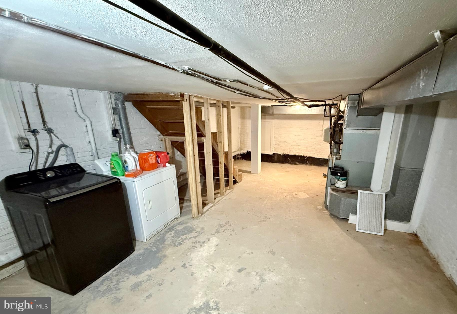 RIDGELY'S DELIGHT - Residential