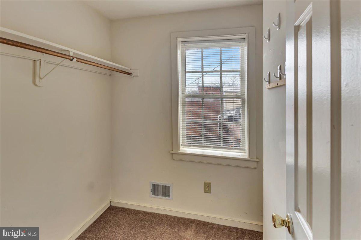 RIDGELY'S DELIGHT - Residential