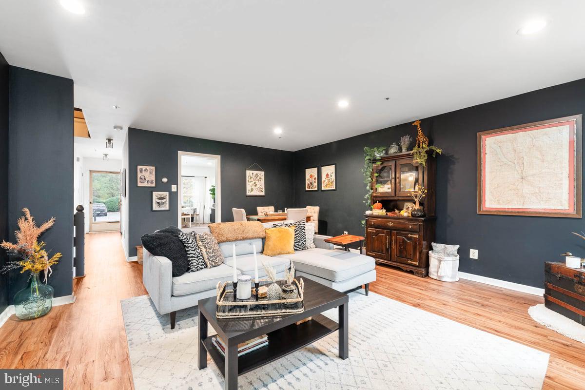 POWDER MILL - Residential