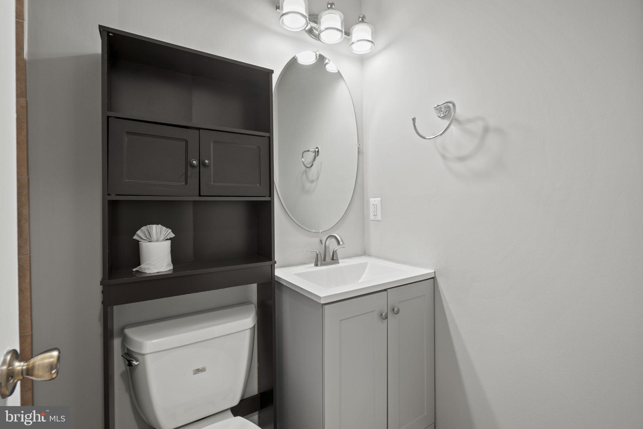 LAKE RIDGE - Residential