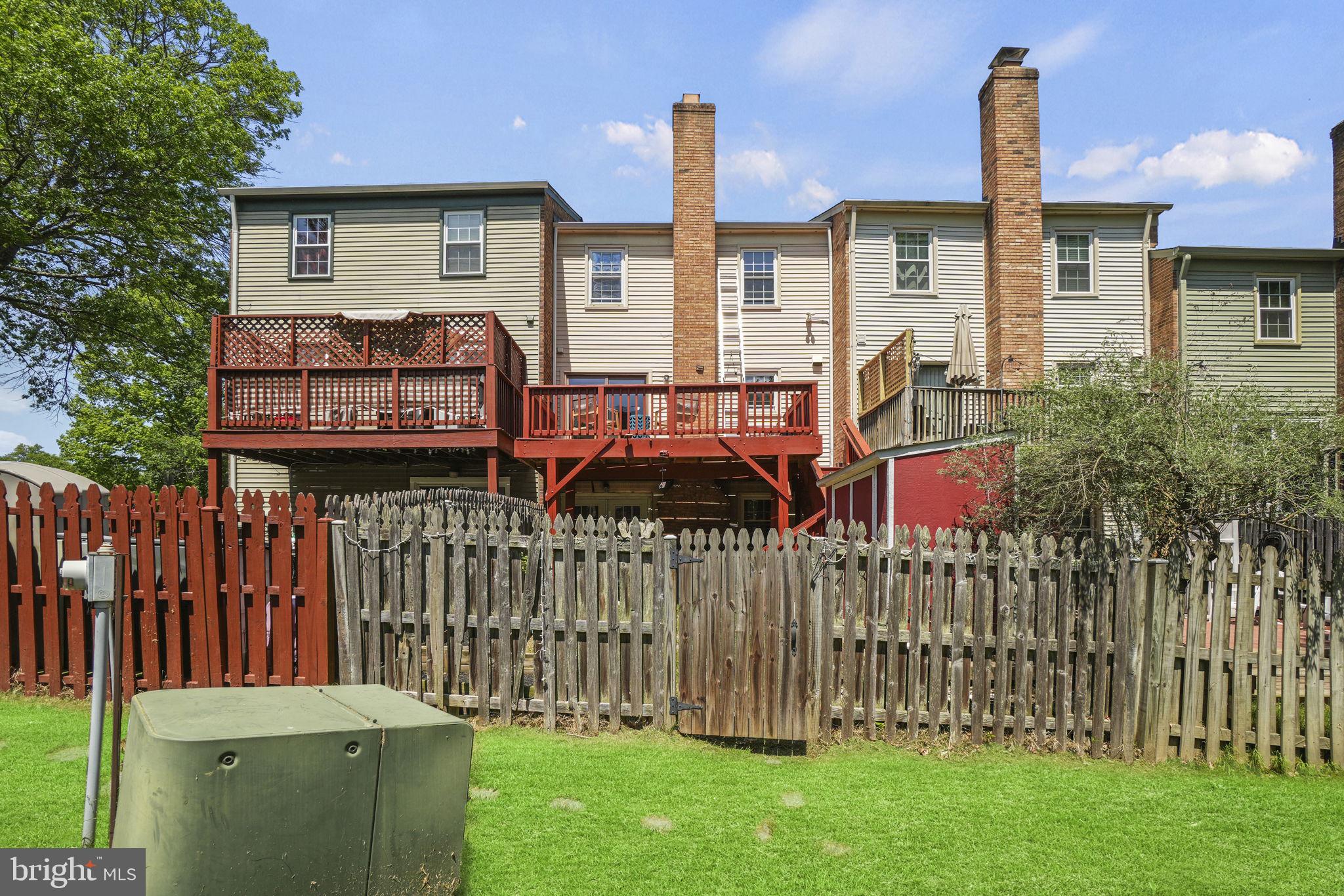 LAKE RIDGE - Residential