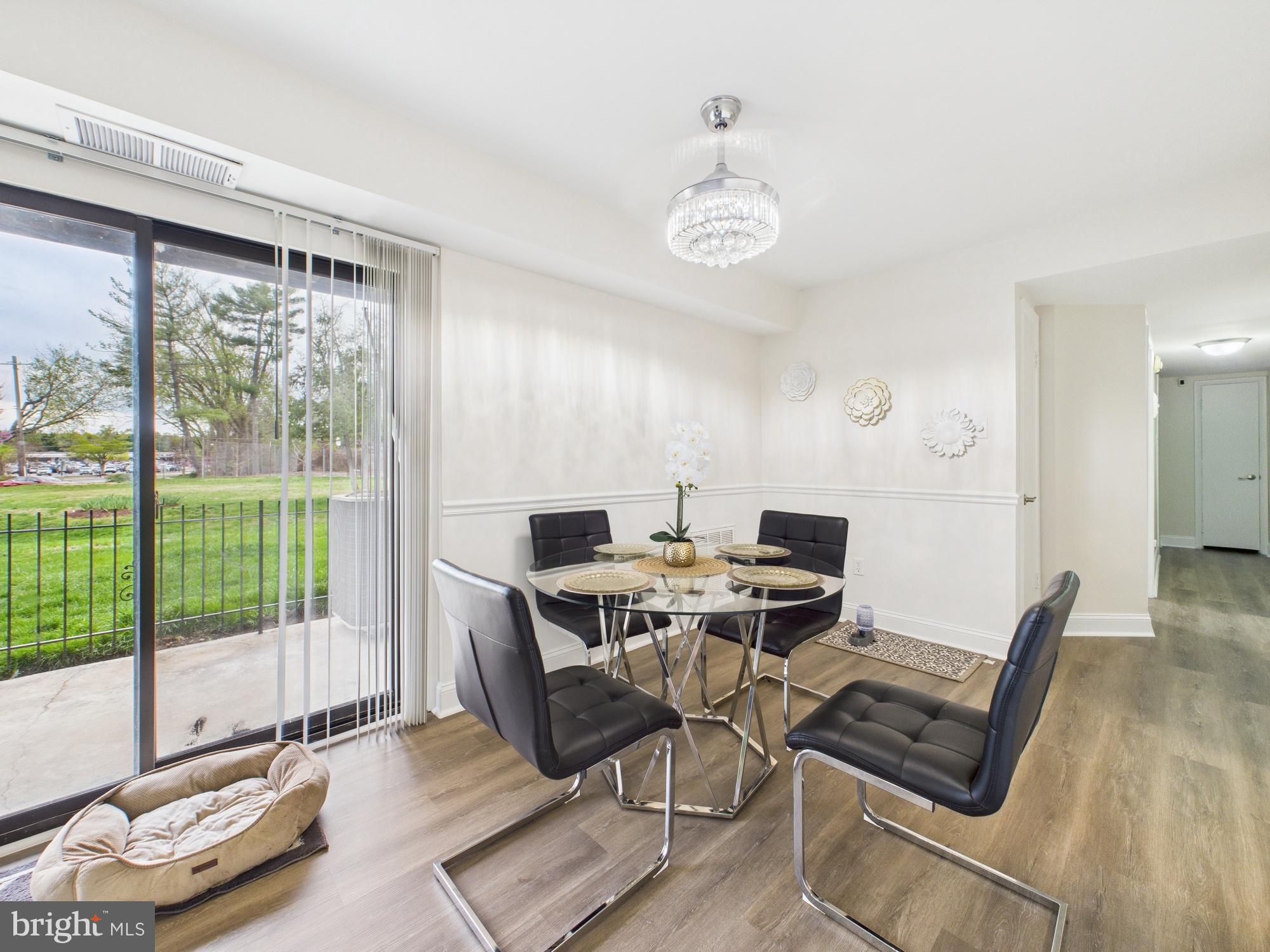 HUNTCREST CONDOMINIUM - Residential