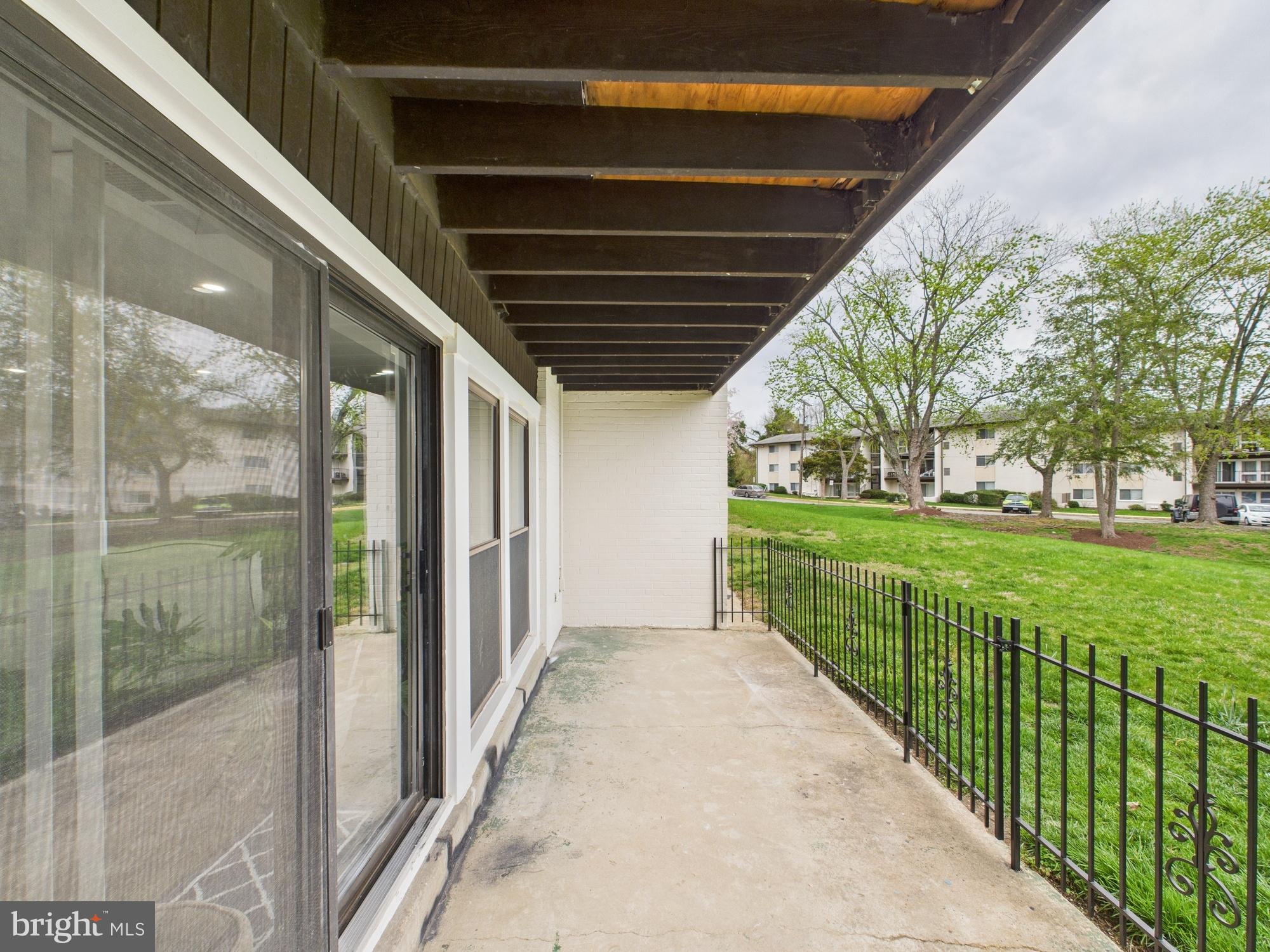 HUNTCREST CONDOMINIUM - Residential