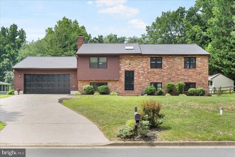 1215 LORENE DRIVE PASADENA MD 21122