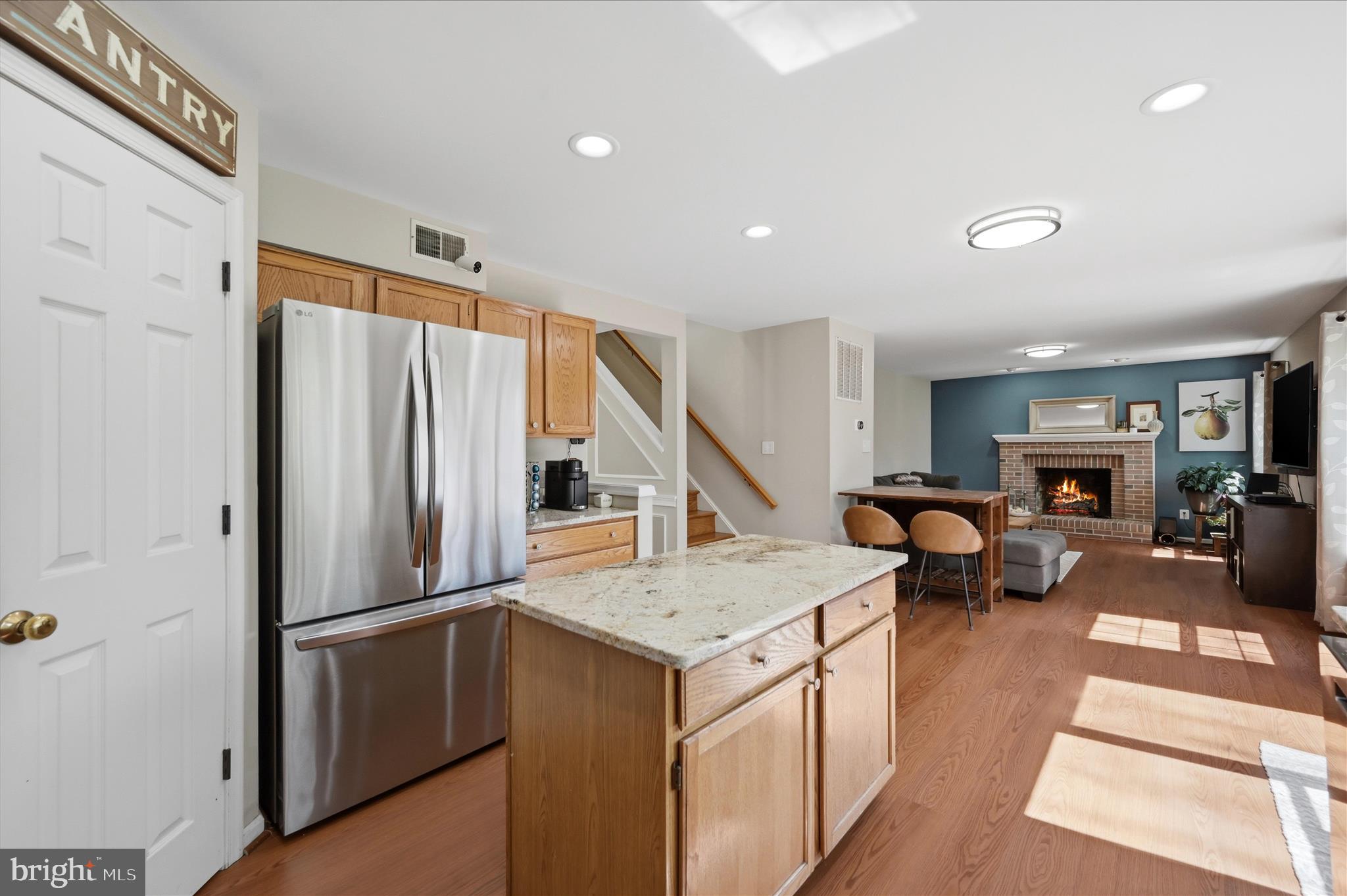 EXETER - Residential