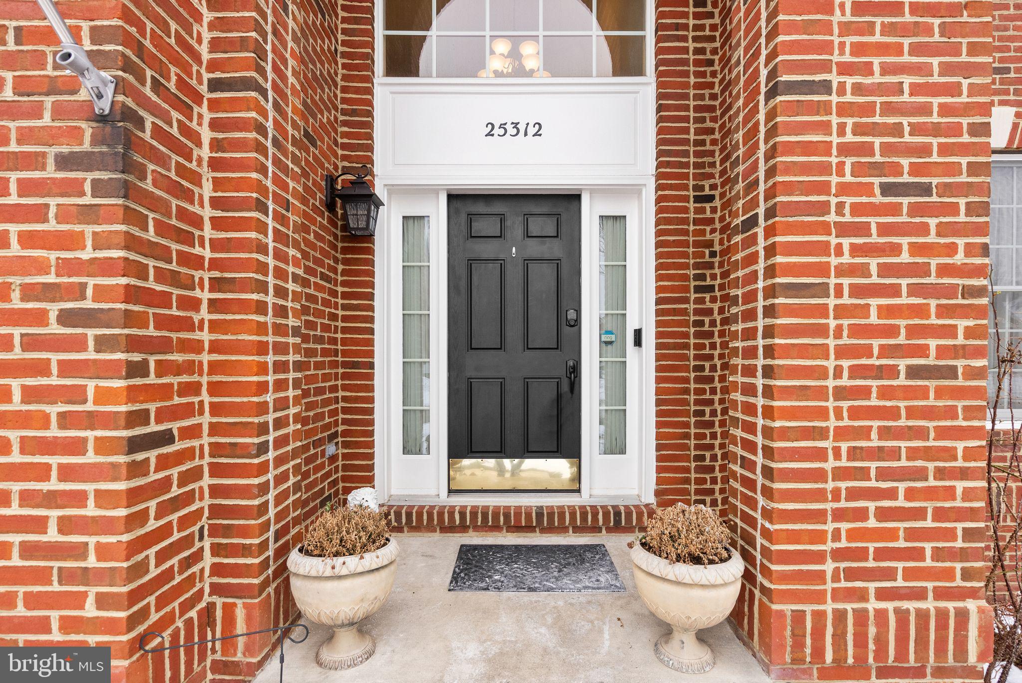 SOUTH RIDING - Residential