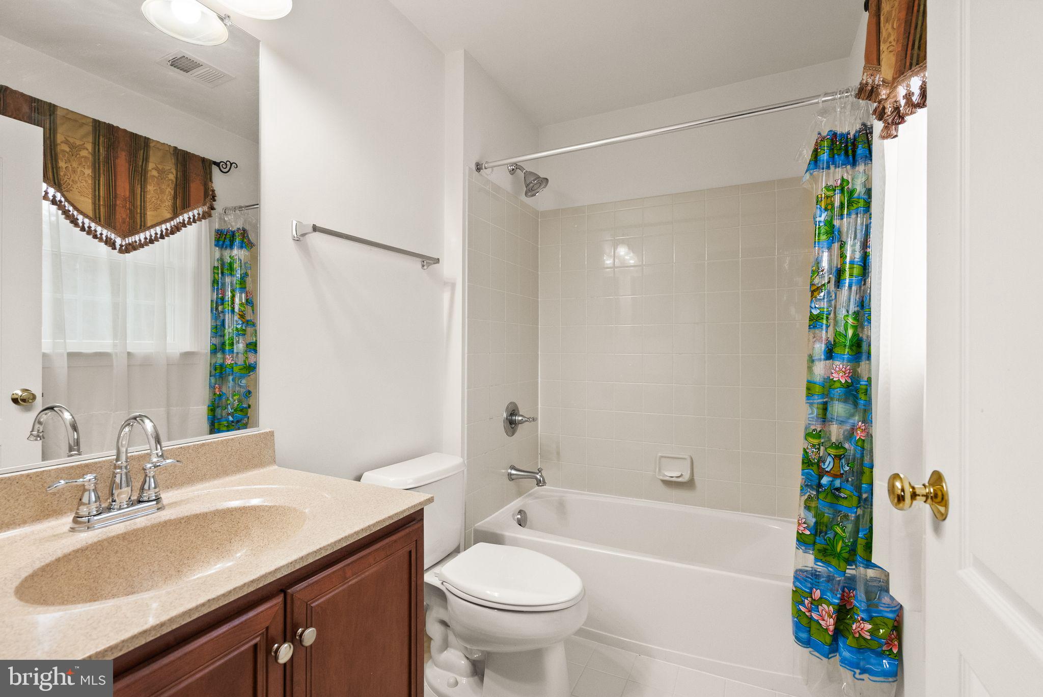 SOUTH RIDING - Residential