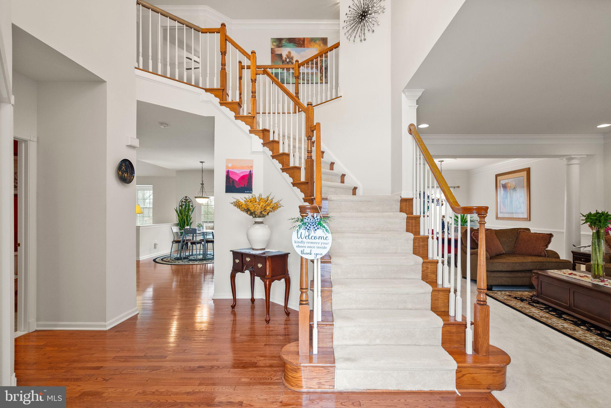 SOUTH RIDING - Residential