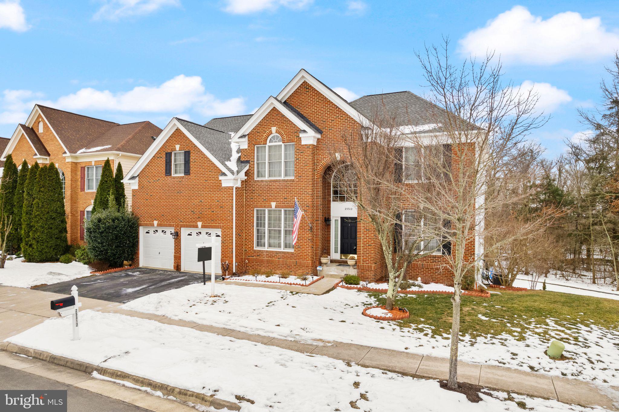 SOUTH RIDING - Residential