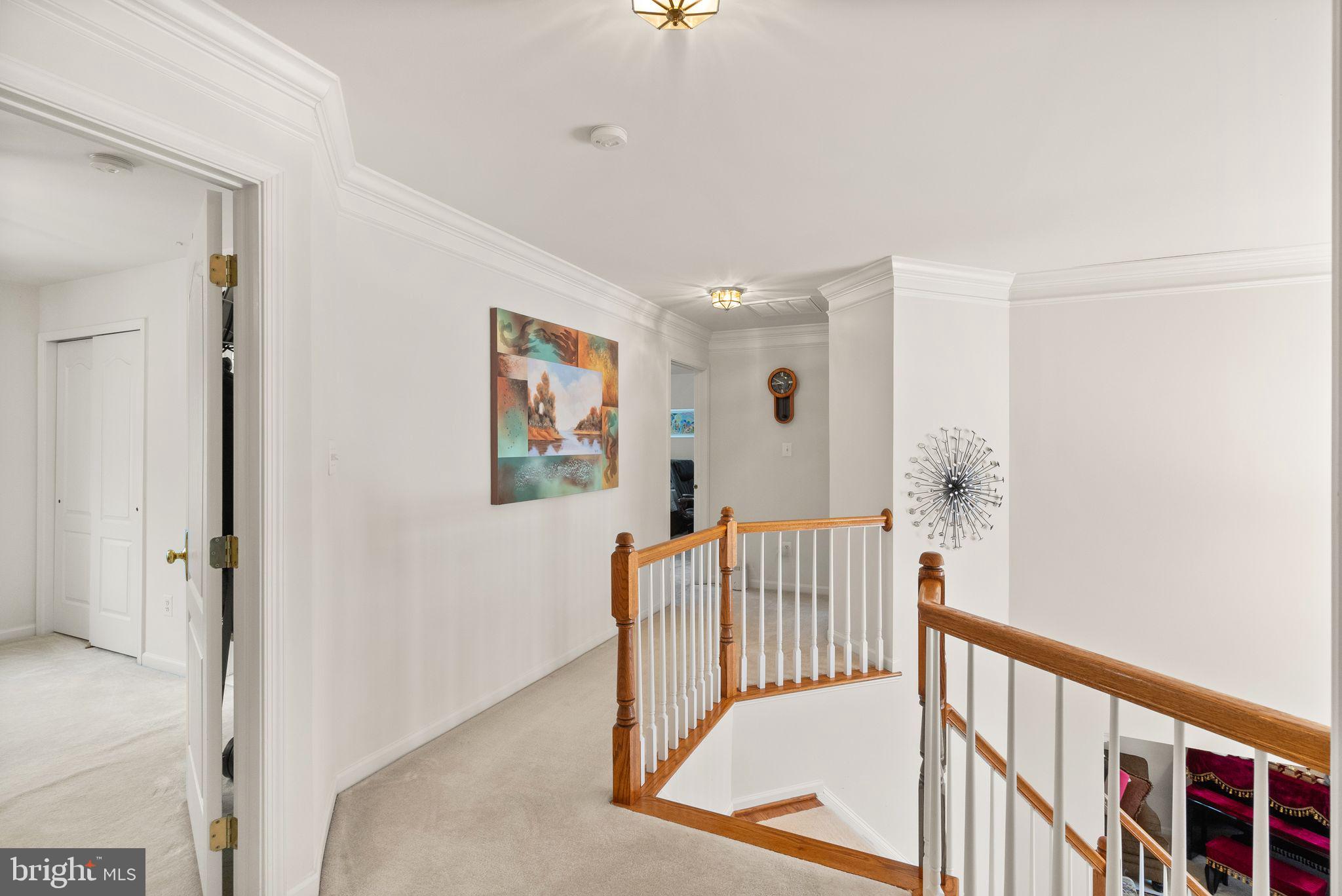 SOUTH RIDING - Residential