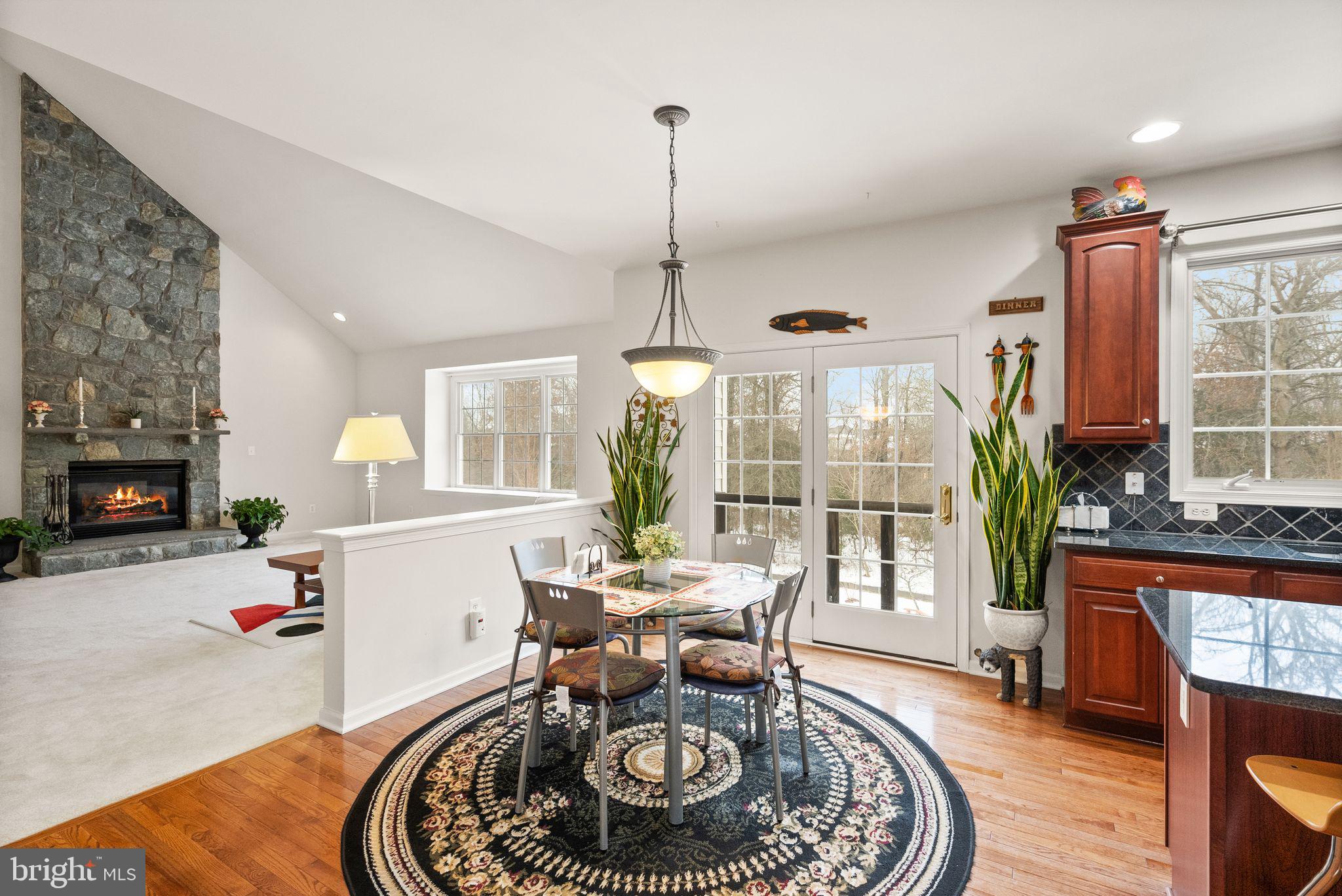 SOUTH RIDING - Residential