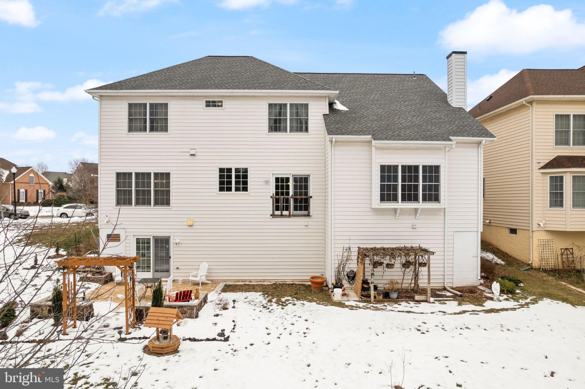 SOUTH RIDING - Residential