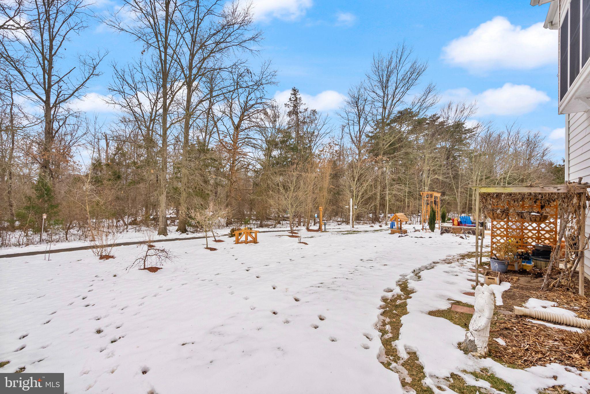 SOUTH RIDING - Residential