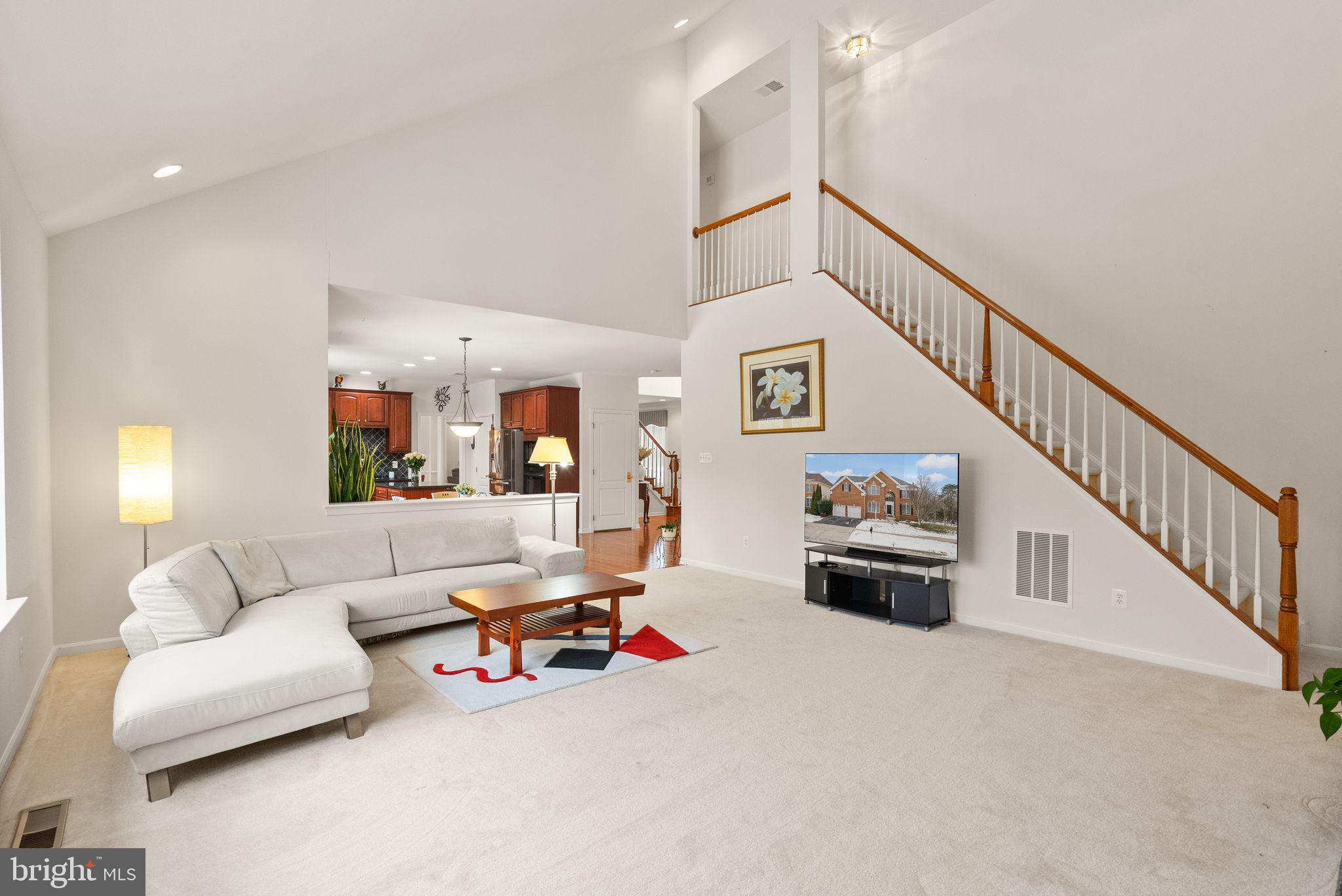 SOUTH RIDING - Residential