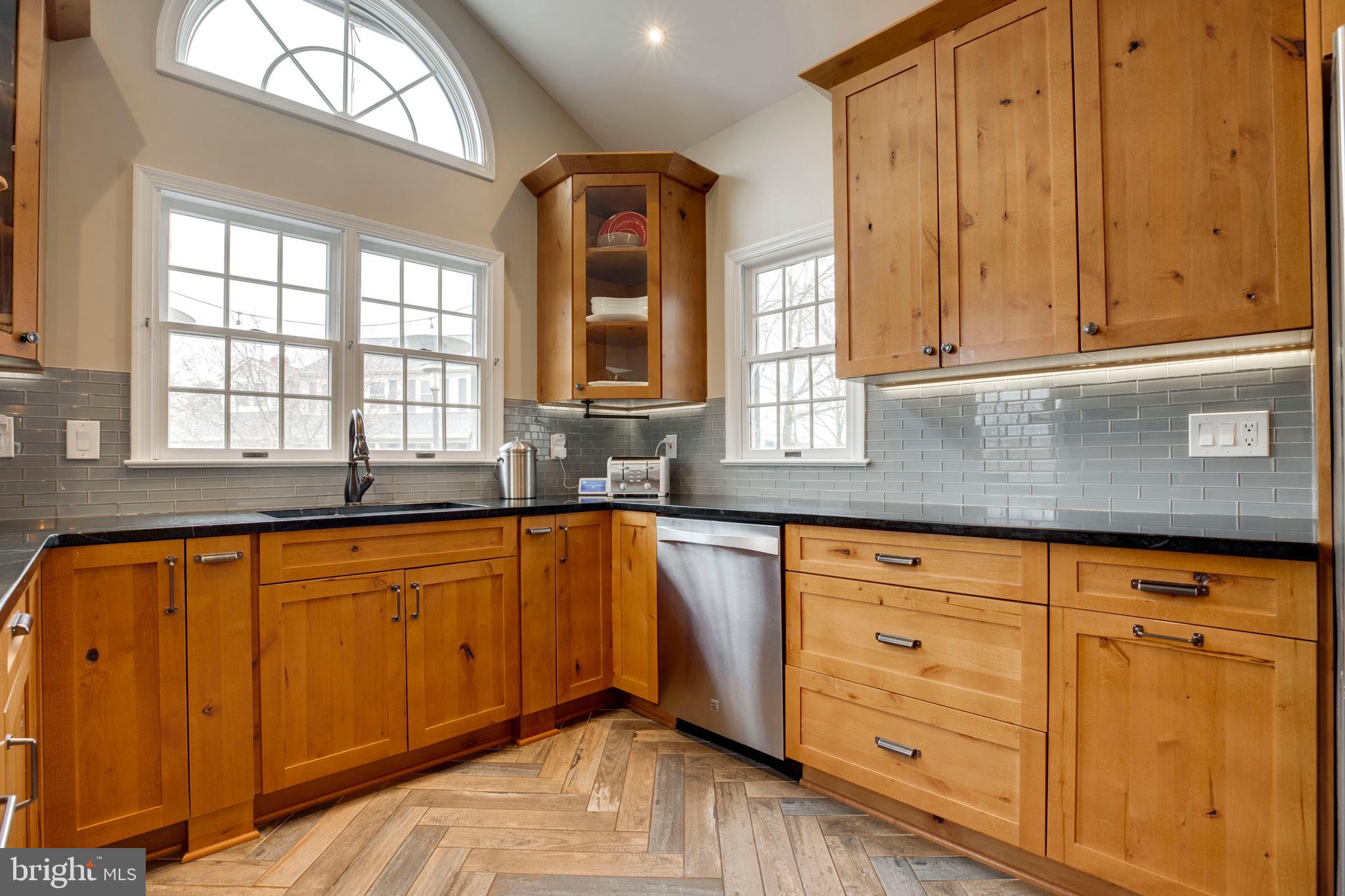 CONFEDERATE RIDGE - Residential