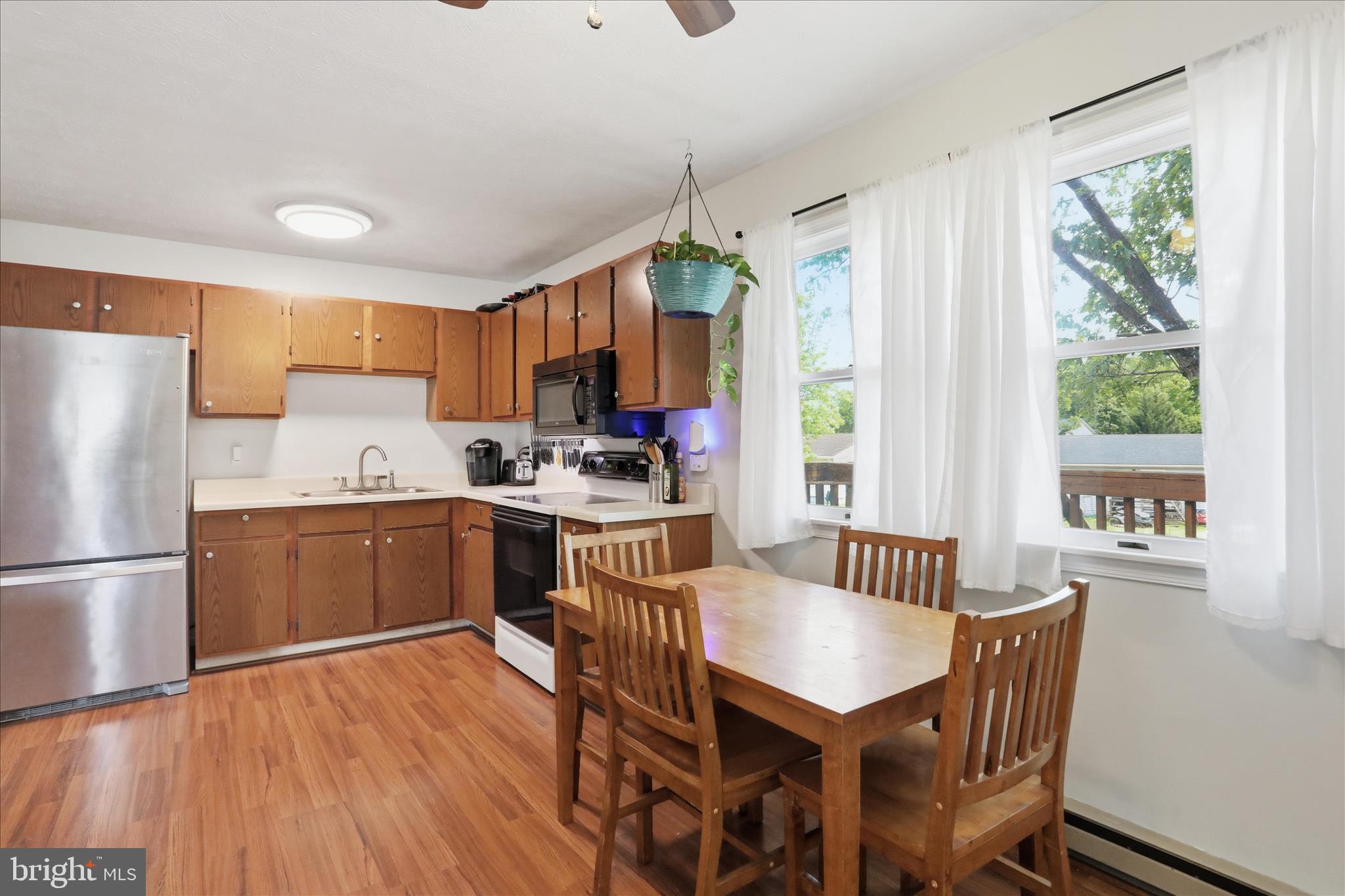 THE VILLAGE AT LAKESIDE - Residential