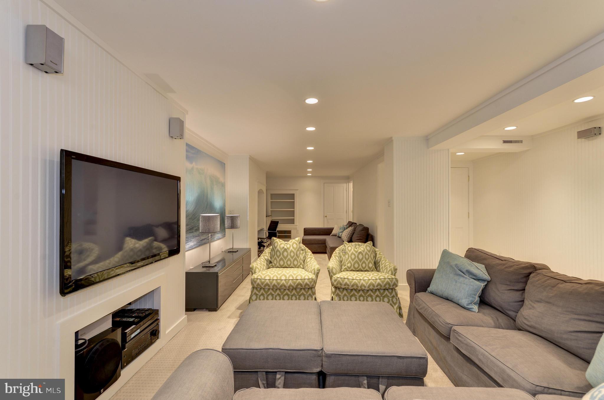 GEORGETOWN - Residential