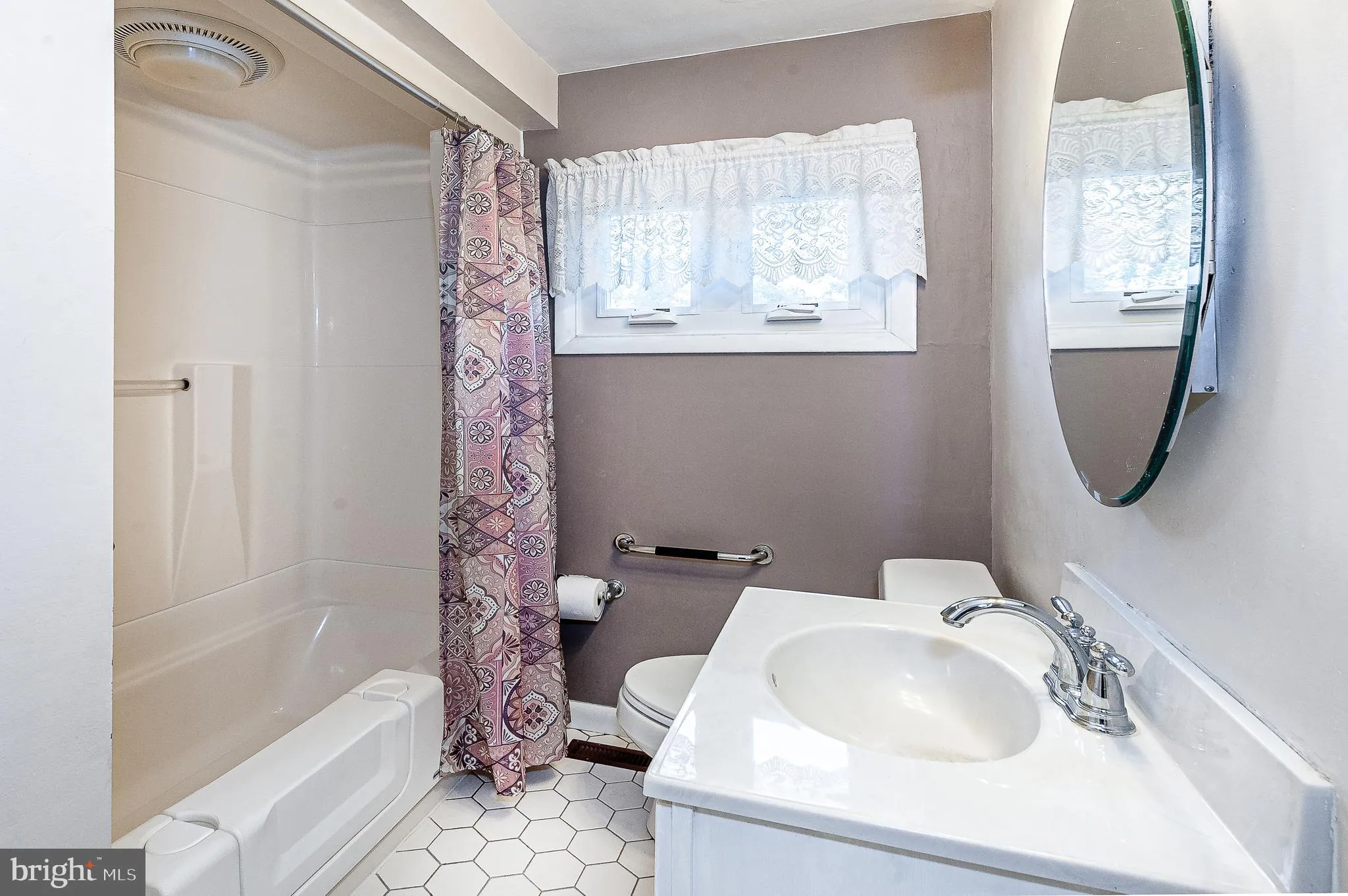 Glendora, New Jersey 08029, United States, 3 Bedrooms Bedrooms, ,1 BathroomBathrooms,Residential,Active,175166