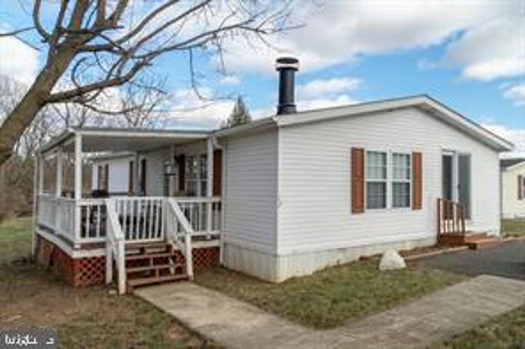 Photo of 12 TERRIE LN, EAST EARL, PA 17519 (MLS # PALA2032562)