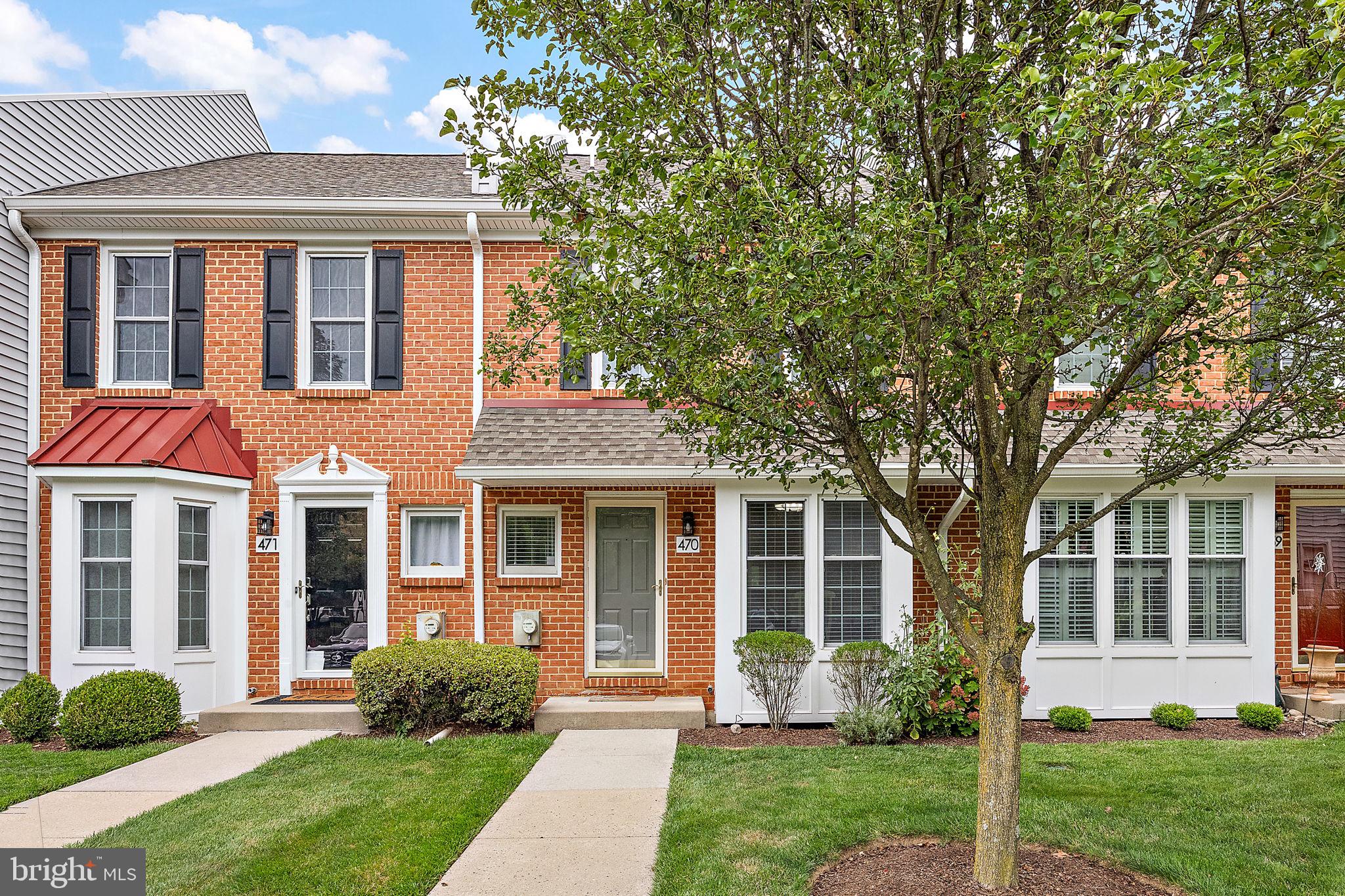 EXTON STATION - Residential