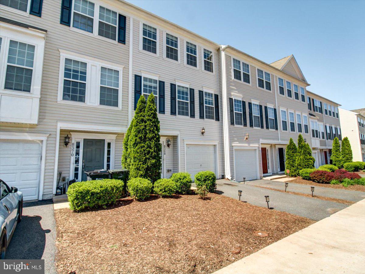 HERITAGE CROSSING - Residential Lease