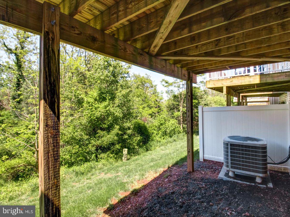 HERITAGE CROSSING - Residential Lease