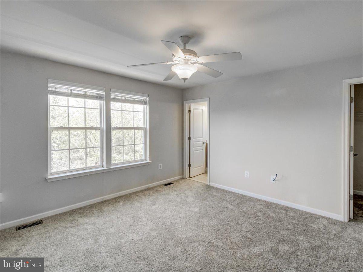 HERITAGE CROSSING - Residential Lease