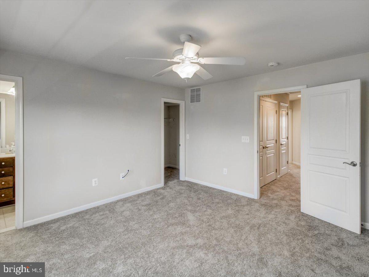 HERITAGE CROSSING - Residential Lease