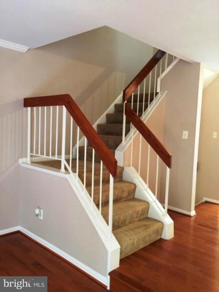 SOUTHERN OAKS - Residential Lease