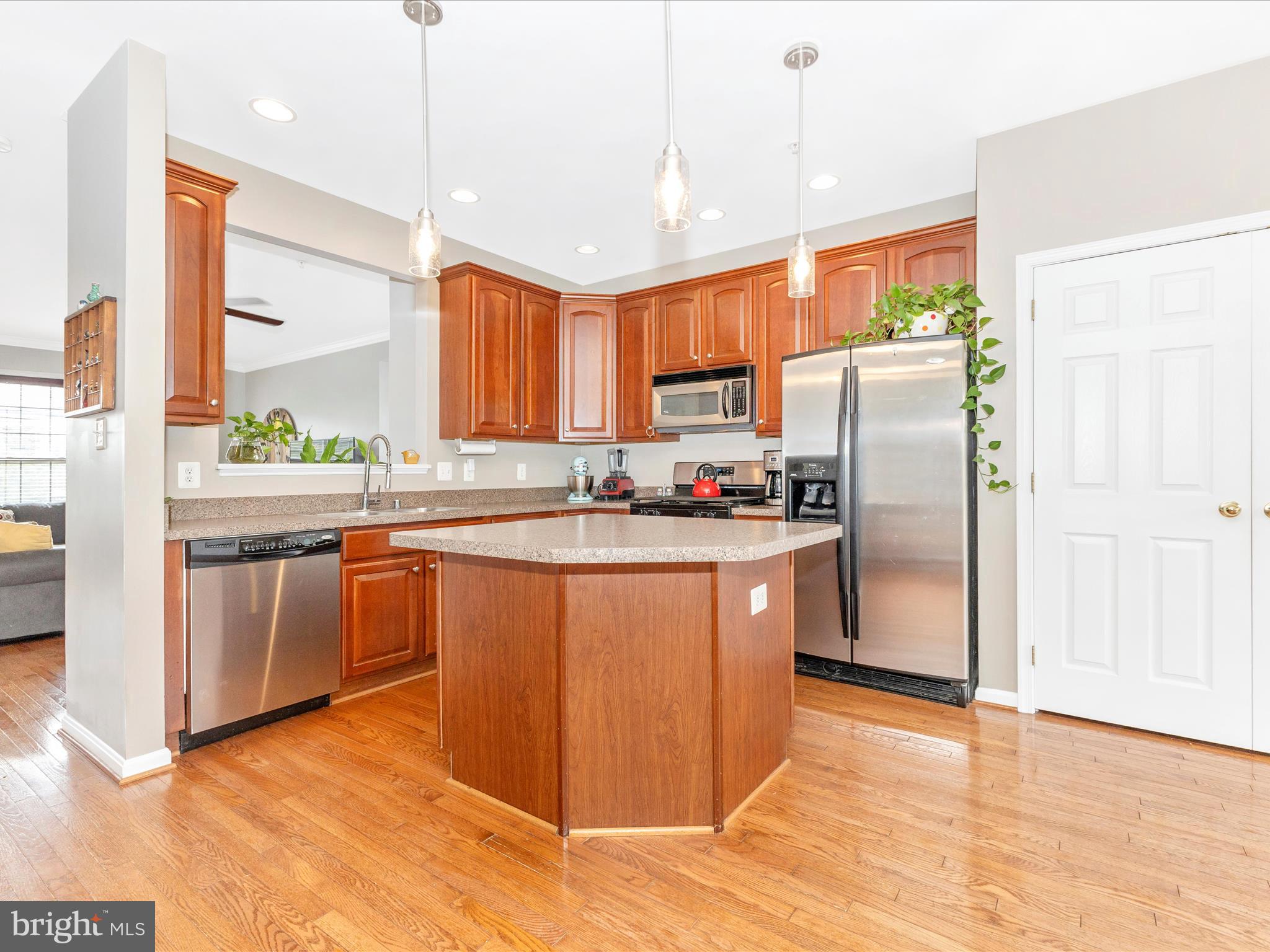 WHITTIER - Residential