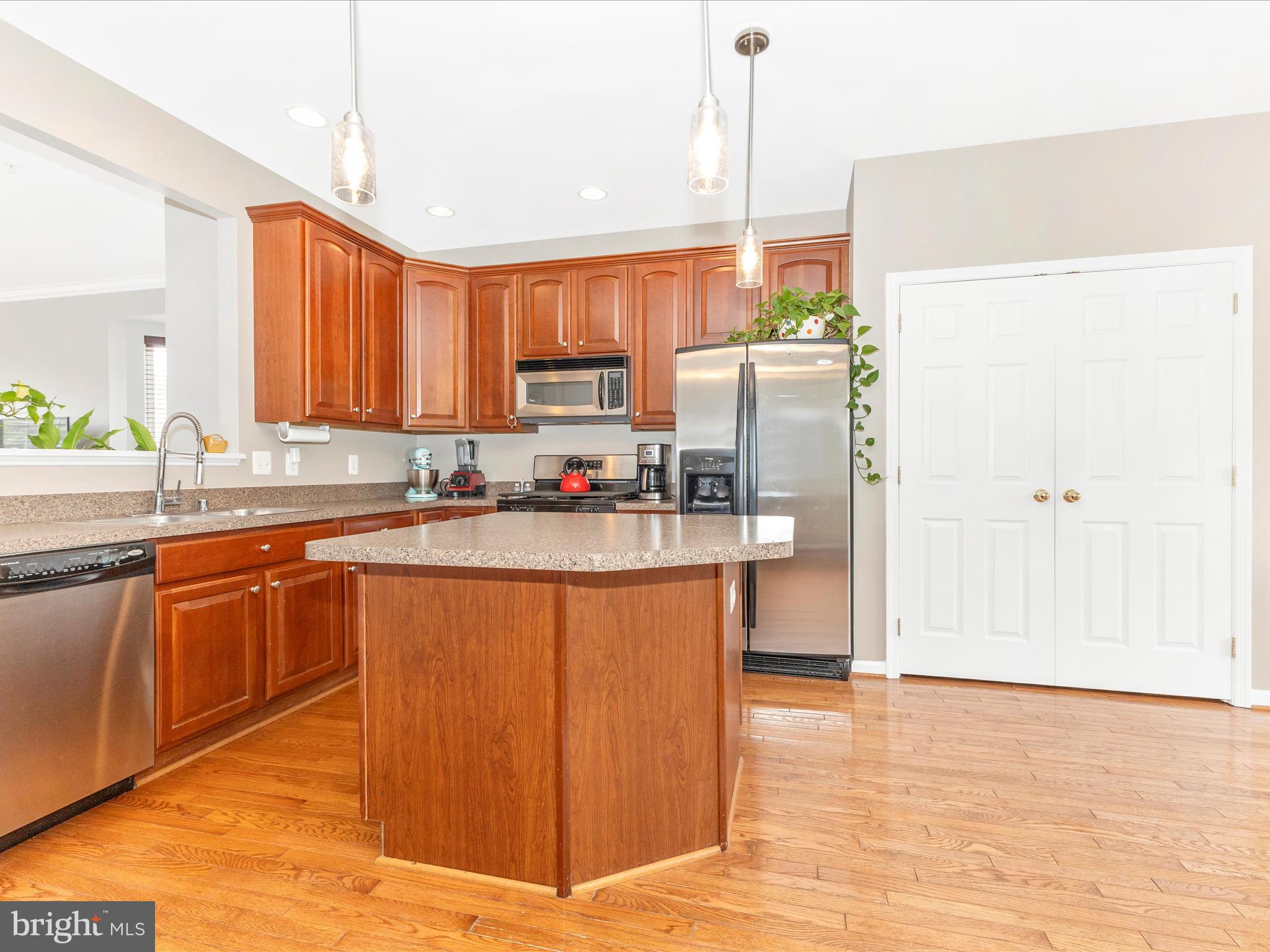 WHITTIER - Residential